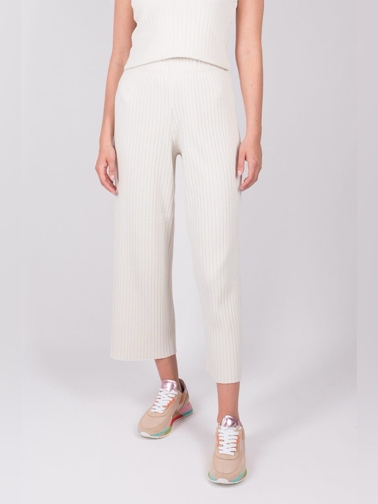 Vince Pants - $195 Retail VINCE White Ribbed Cropped Pants Size S